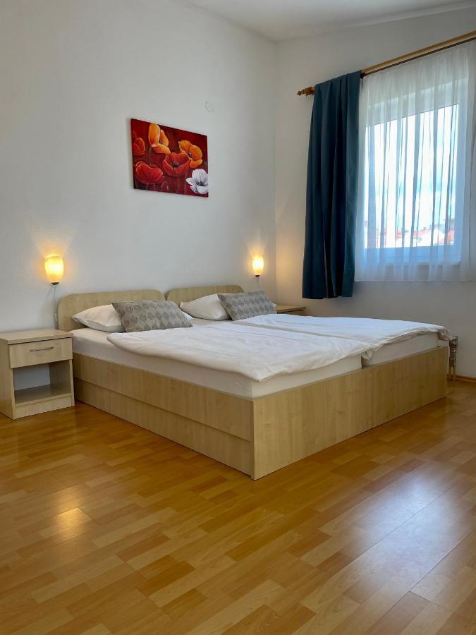 Rooms And Apartments Ana Zadar Exteriér fotografie